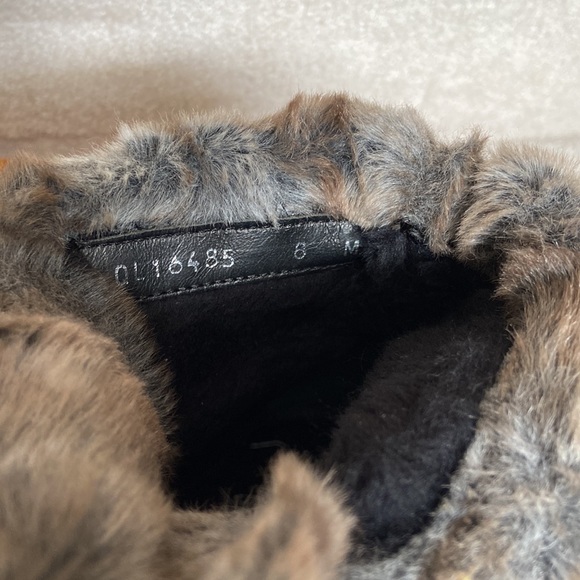 stuart weitzman bobsled suede combat / hiking fur lined boots - Picture 11 of 12